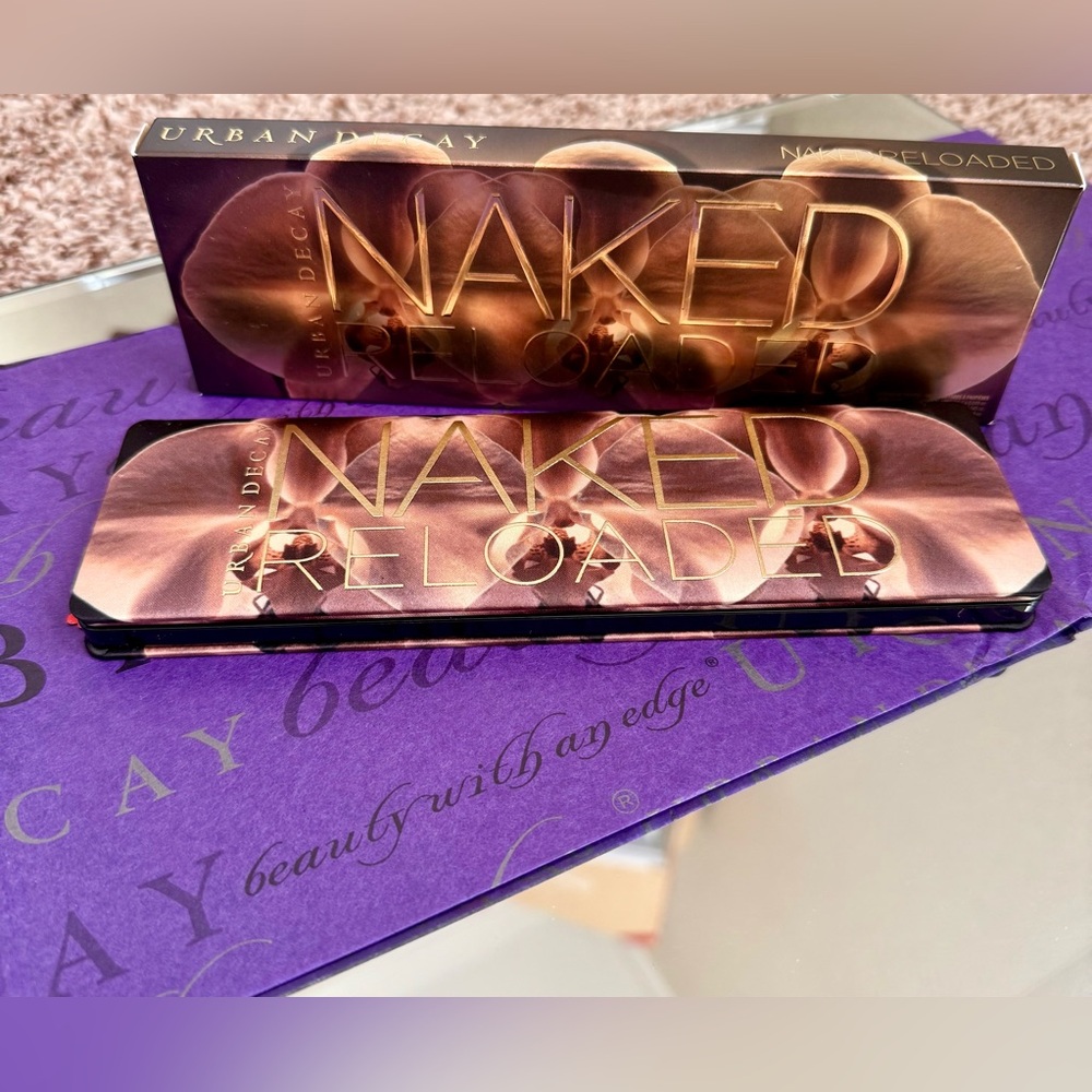 Urban Decay Reloaded Gold and Brown Eyeshadow Palette